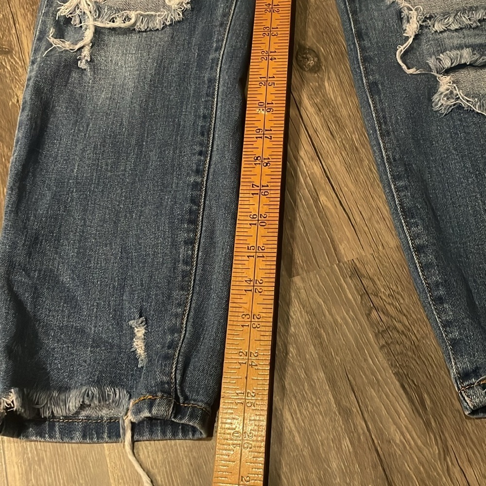Judy Blue Distressed Girlfriend Jeans size 3/26 - Picture 5 of 6